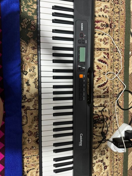 Синтезатор Casio CT-5200