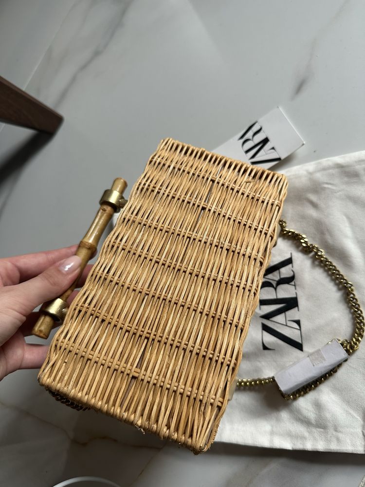 Плетена лягна чанта на Zara, малка чанта клъч