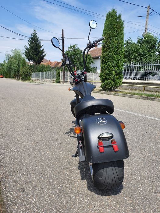 Scooter/chopper electric
