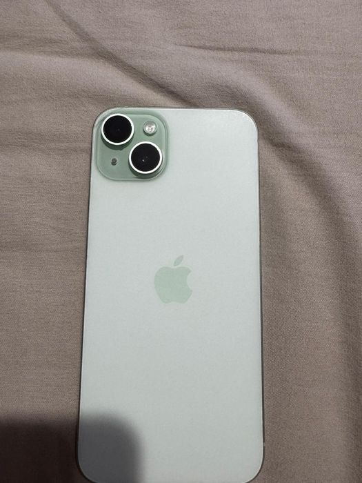 Iphone 15 plus mint