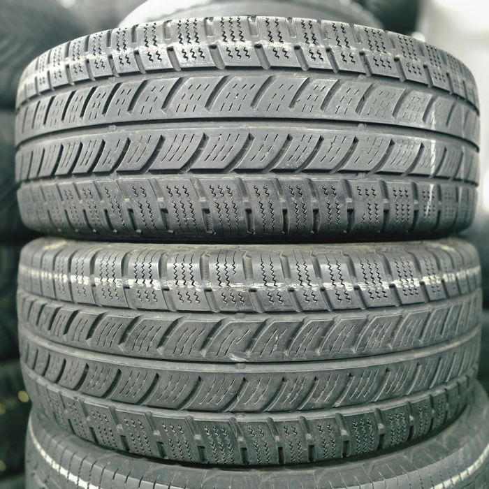 2x 235/65/16C M+S CONTINENTAL Stare excelentă