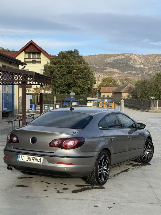 PASSAT CC, 2.0TDI, manual.