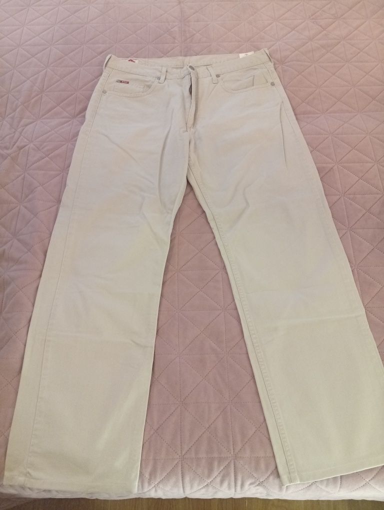 Дънки на Lee Cooper