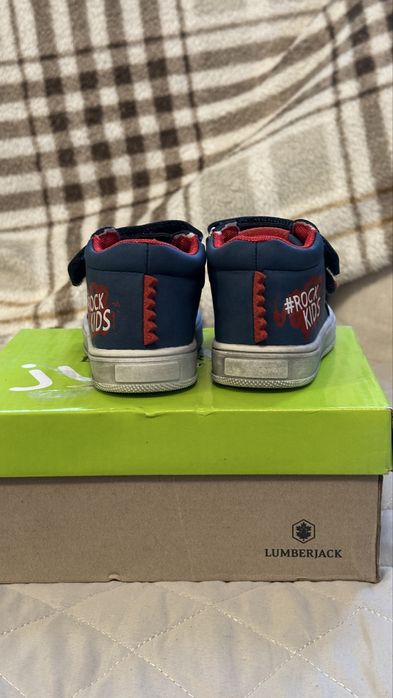 Adidasi Lumberjack, marime 20