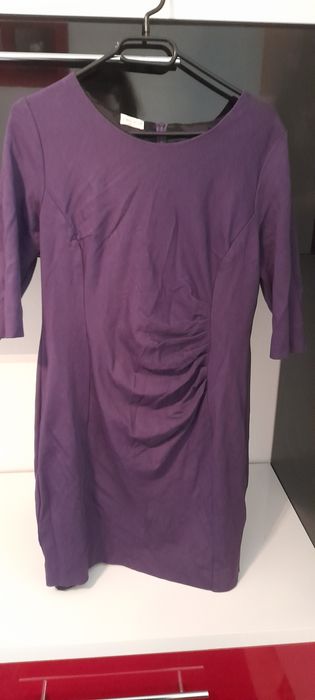 Rochii de damă, în conditii bune de mar.42-44