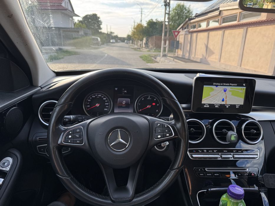 Mercedes C 220 D 2015 Pret fix are un sunet ciudat in turatie