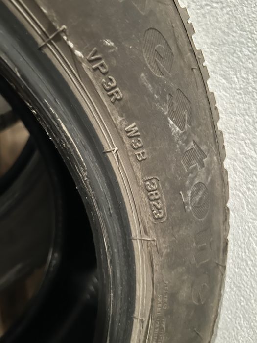 Firestone Winterhawk 215/55 R17