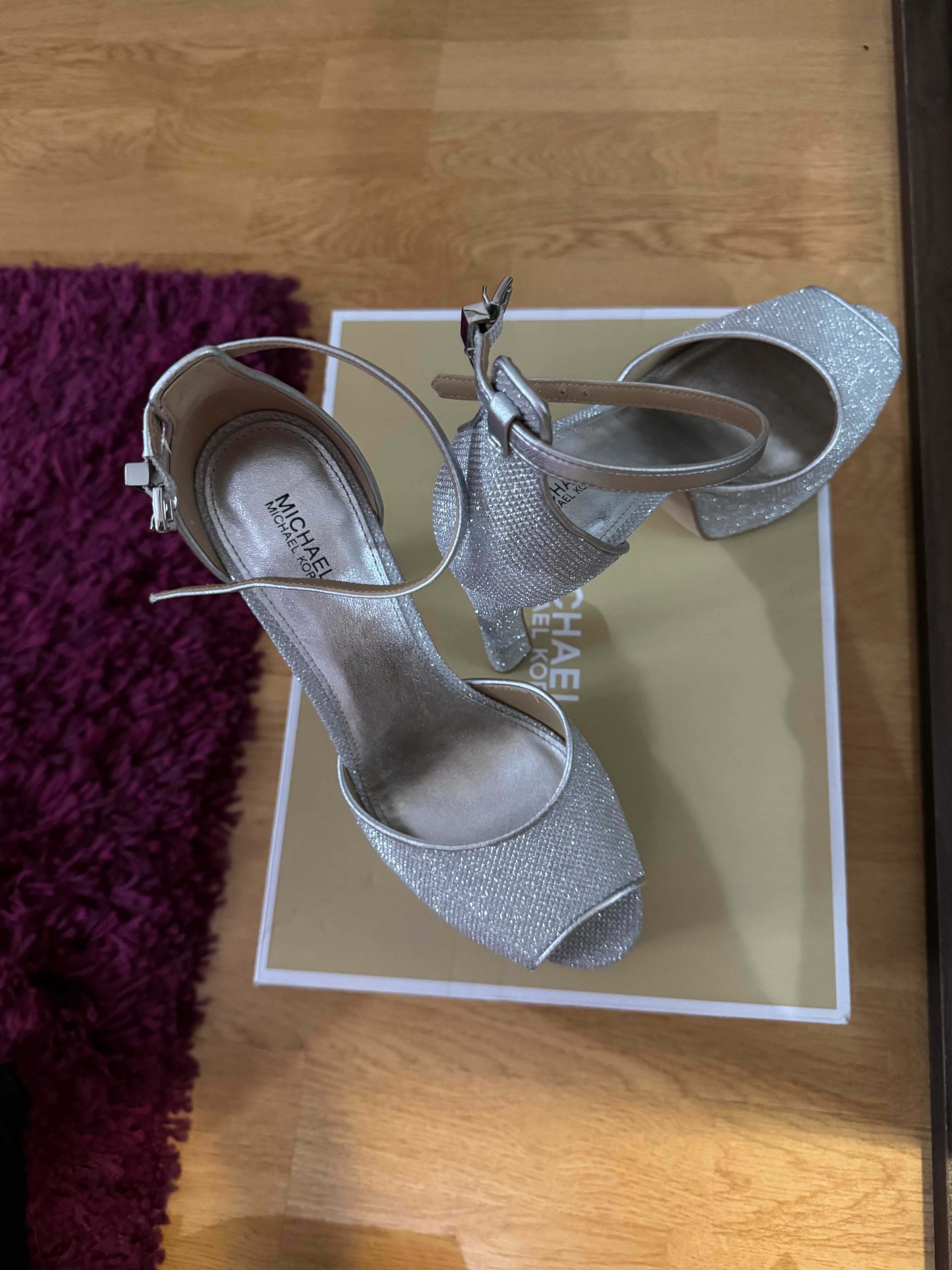 Официални сандали на платформа MICHAEL KORS