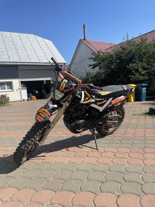vand cross 125 in stare bună