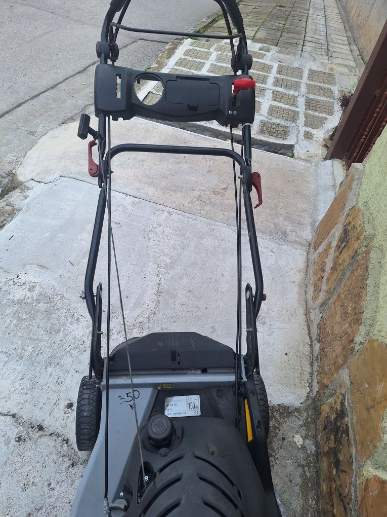 Самоходна косачка MTD !