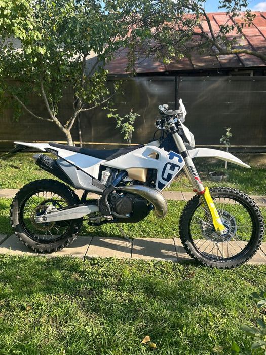 Vând husqvarna te 300 tpi 2020