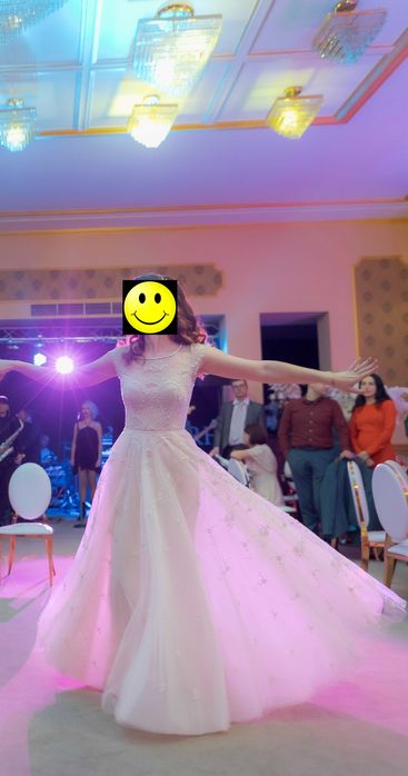 Vand rochie mireasa Natalia Vasiliev