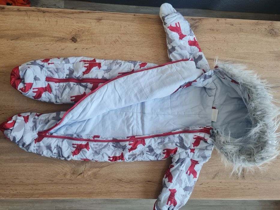 Зимни гащеризони за бебе- космонавт