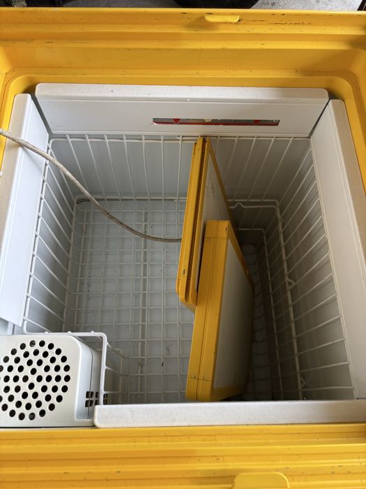 Lada frigorifica si frigider de vanzare