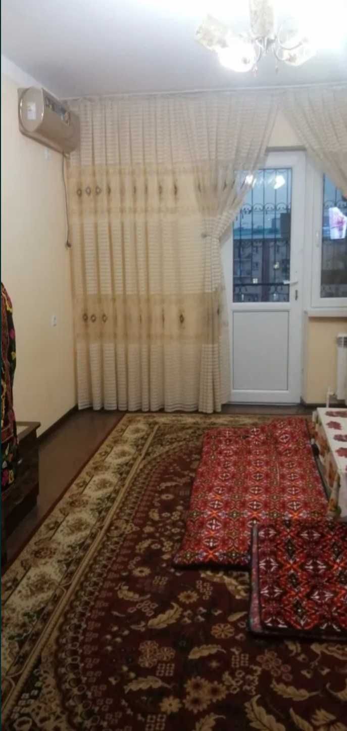Sergili 8 xudud yolni usti 3 xona razdelniy 400 lubboyiga beriladi.