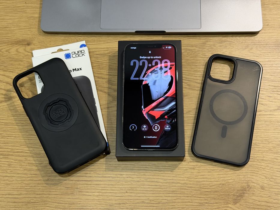 De vanzare iPhone 12 Pro Max 128GB Graphite Full Box