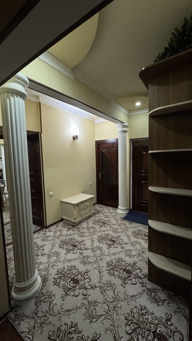 Продам 4х комнатную квартиру