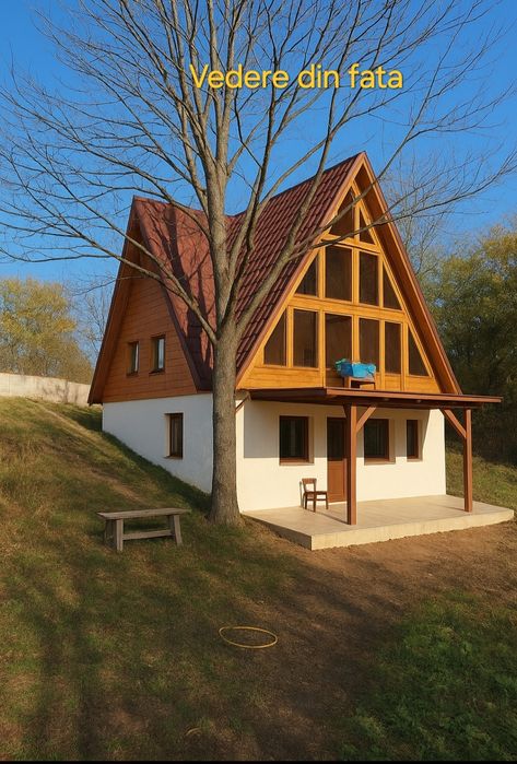 Casa noua, deosebita P+E+M, living înalt de 7m, lângă pădure!