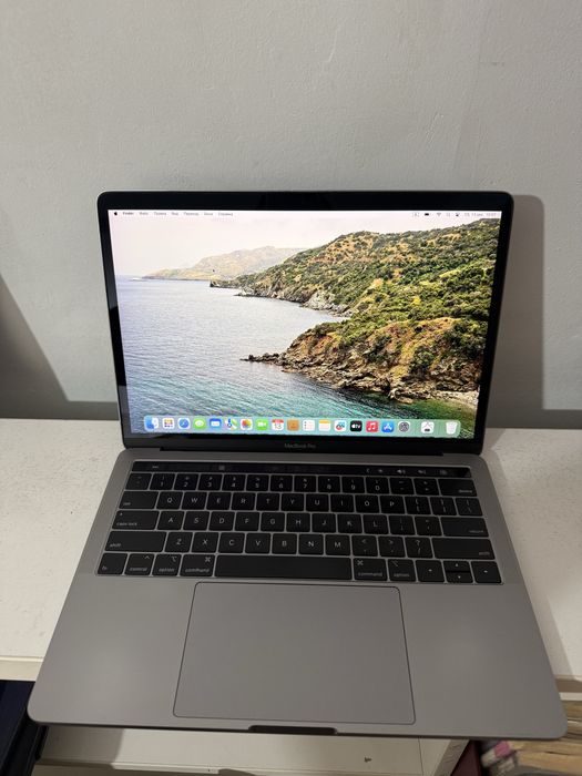Macbook Pro 2018/i5/8/512