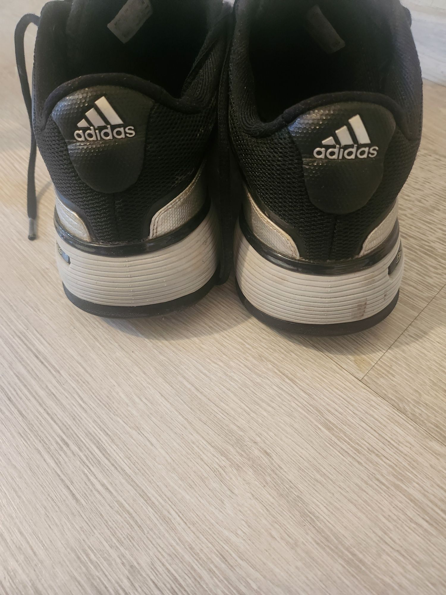 Мъжки оригинални маратонки Adidas baricade