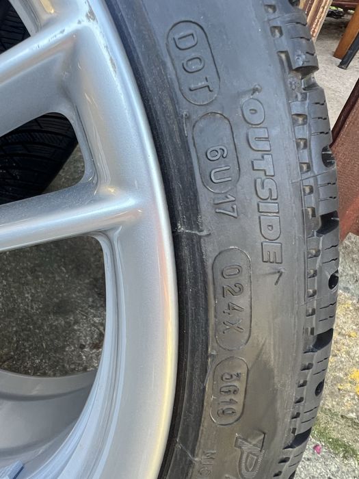 235/35 R19 Michelin Pilot Alpin Noi