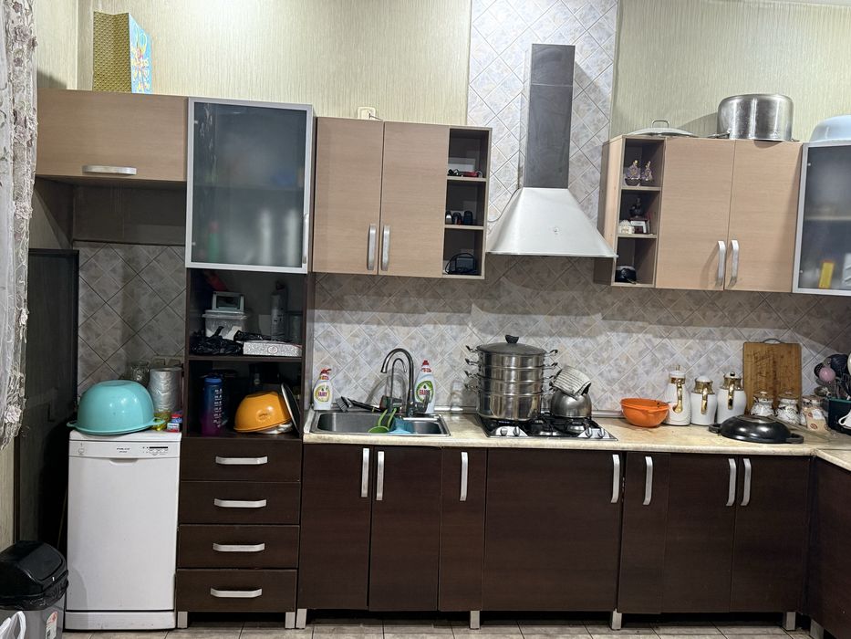 продам кухонный гарнитур