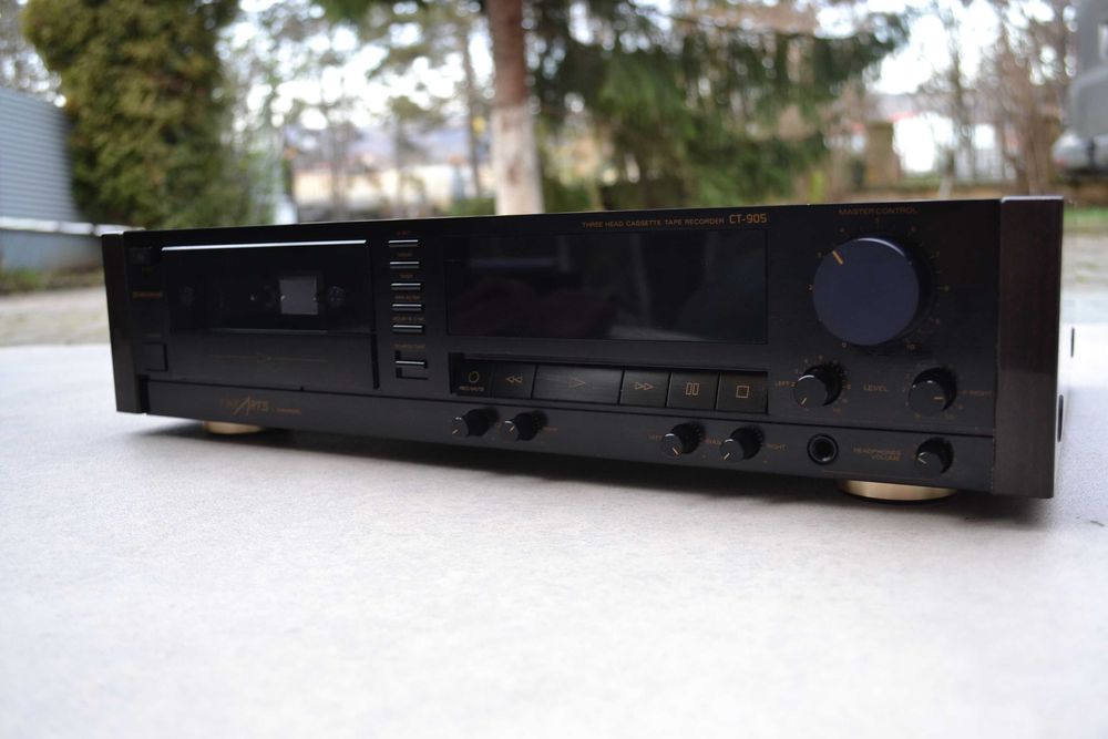 Deck FineArts by Grundig CT 905