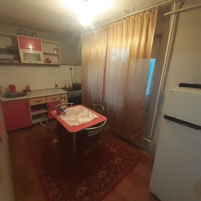 Чилонзор 3 мавзе 22 уй 20 хонодон сотилади