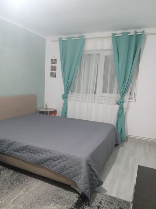 Ap 2 camere decomandat de inchiriat