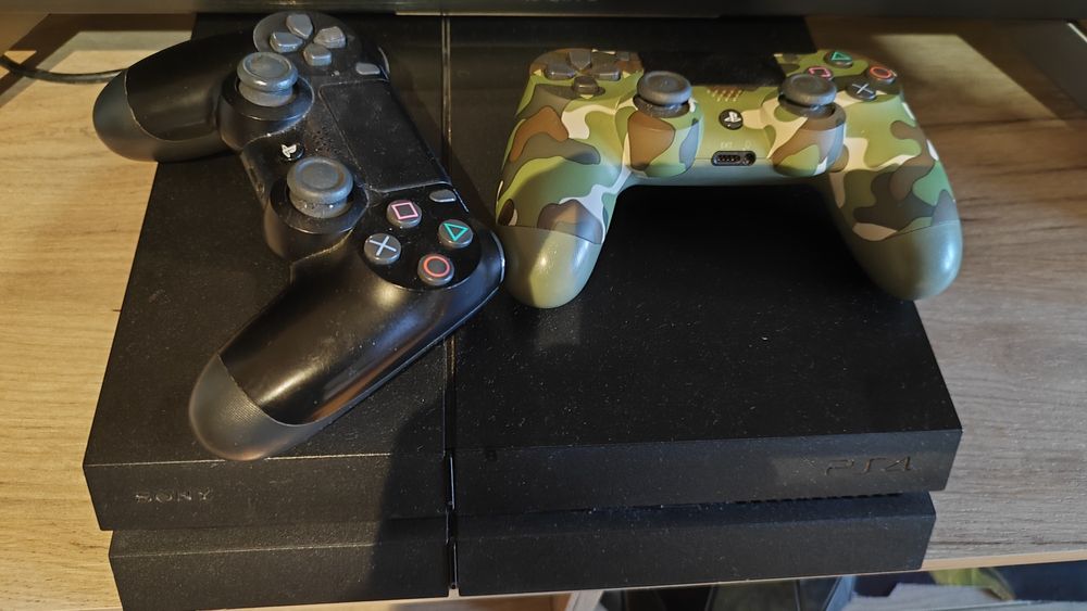 Playstation 4 Използван