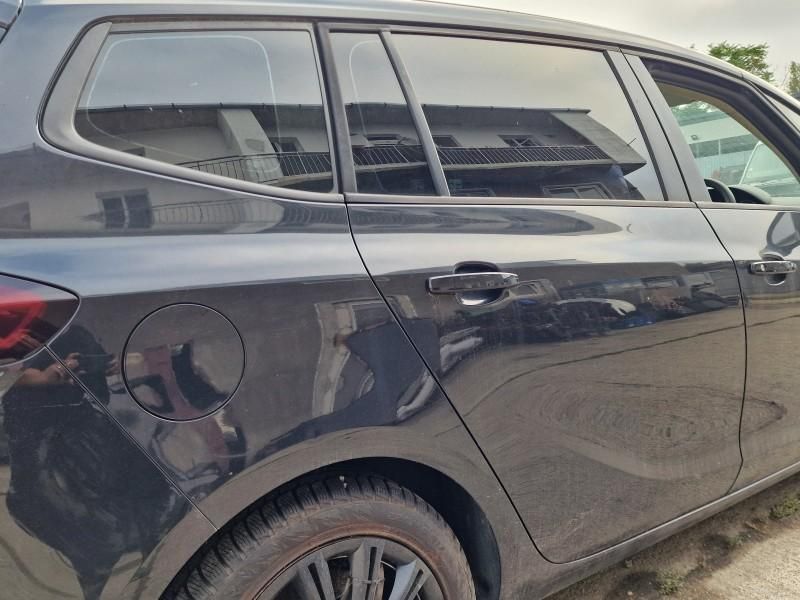 Portiera usa spate dreapta Opel Zafira C Tourer