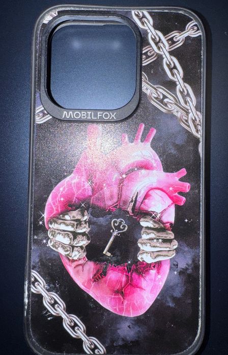 Husă Mobilfox “Heart & Chains” – iPhone 15 Pro