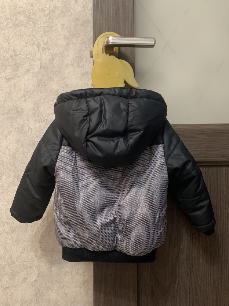 Куртка на мальчика р.80