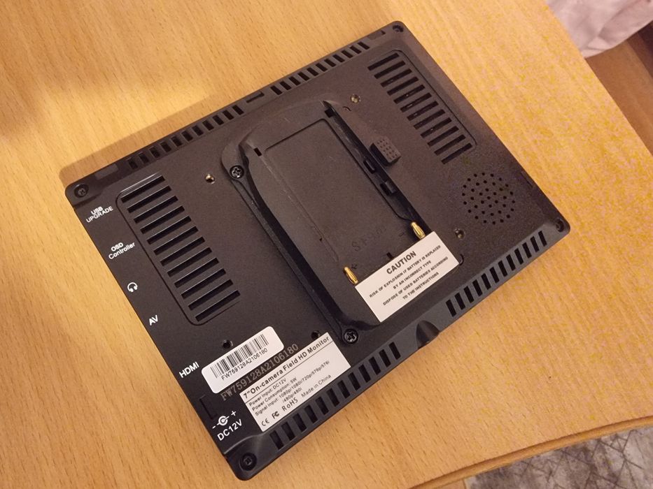 Monitor extern camera