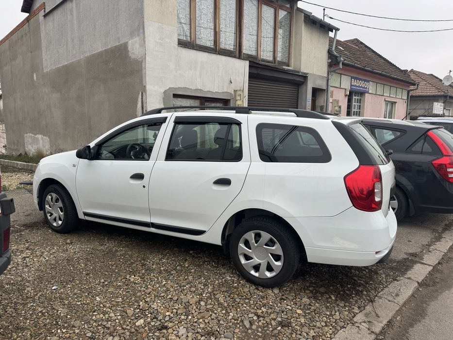 Inchiriez masina pentru bolt/uber/glovo/wolt dacia logan gpl consum mi