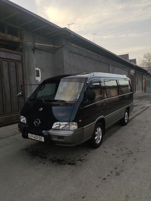 Микроавтобус Узбекистан буйлаб сайохат хизмати 14 та уриндик