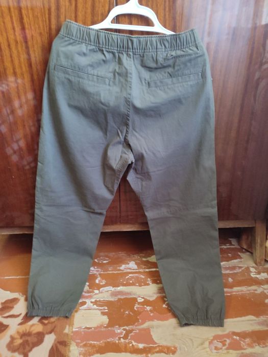 Брюки корейские, Выпущены в Индонезии