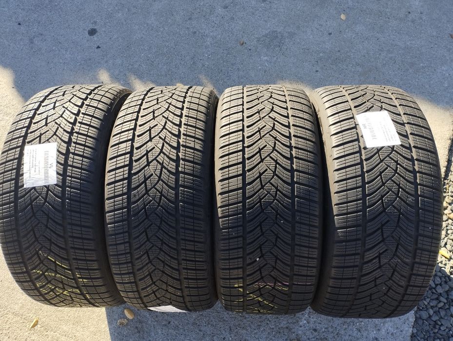 4 buc 245 45 18 100H Goodyear iarnă, dot 2023