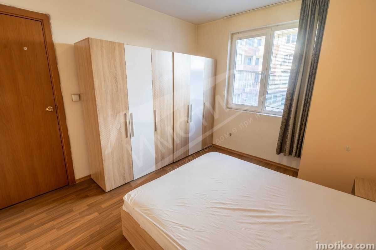 Дава се под наем Тристаен апартамент в София, Витоша - 85 кв.м за 612 € - Снимка #2