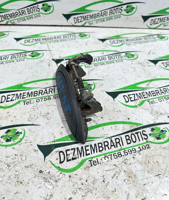 Maner deschidere din exterior usa fata dreapta Dacia Logan prima gene