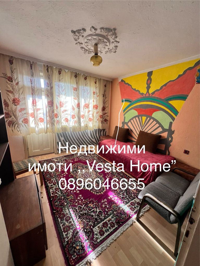 Продава се Къща в Мъглиж - 240 кв.м за 234 €/кв.м - Снимка #2