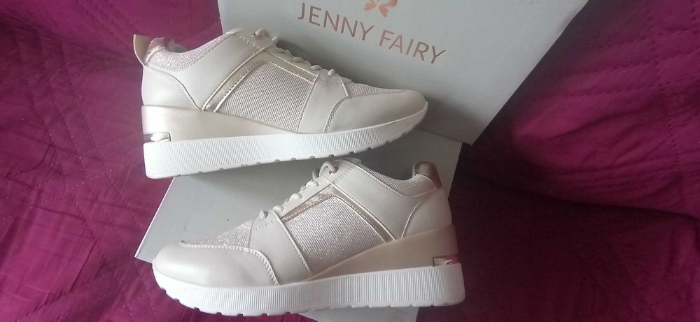 Дамски ежедневни спорти обувки 42 номер - ( 26 см.)