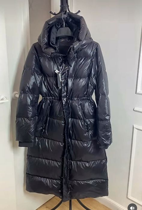 Продам новый пуховик модного фасона