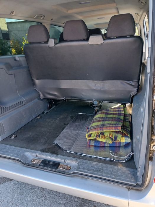 Продавам мерцедес вито