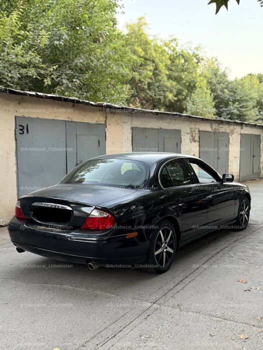 •Jaguar S-Type X200•