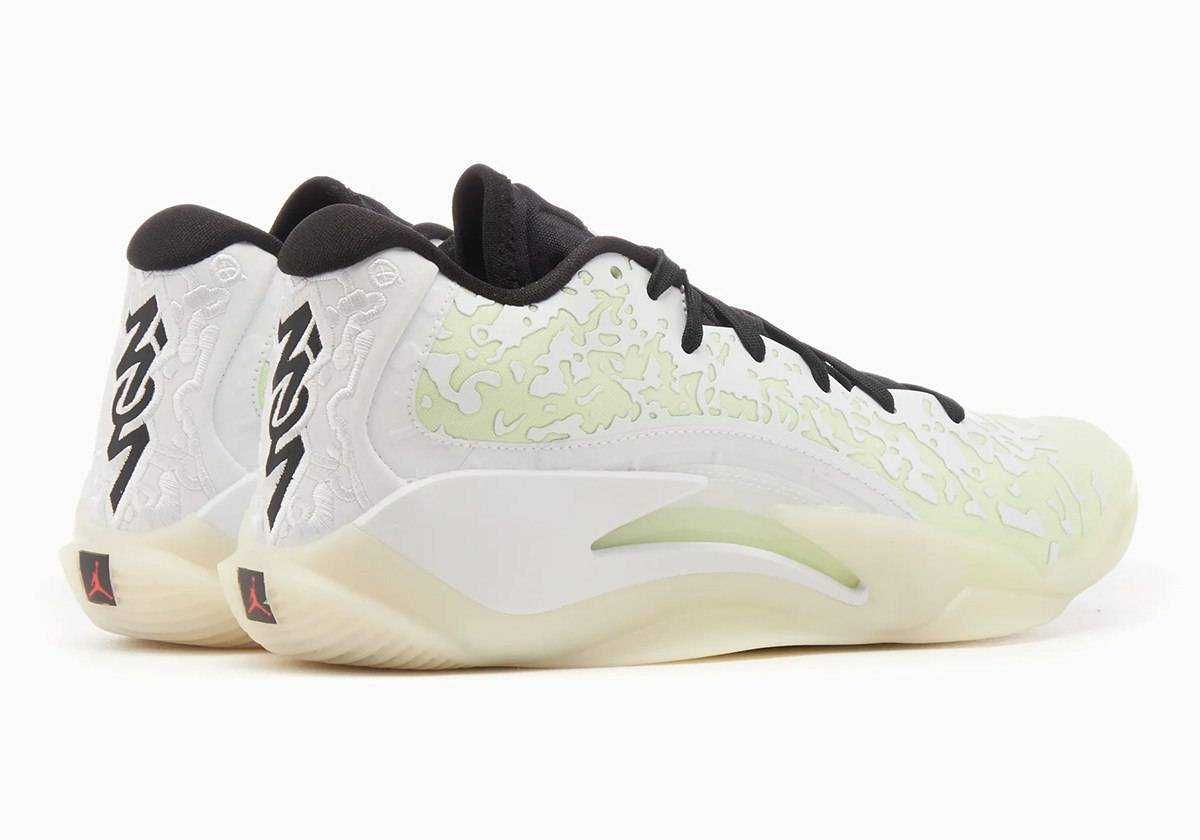 Баскетбольные кроссовки Jordan Zion 3