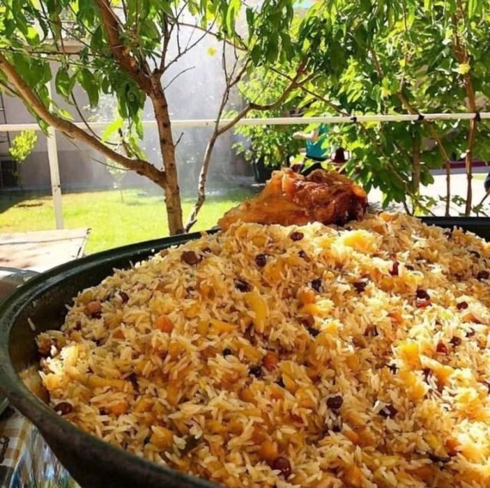 Повар..Палау басамын ,шашлык пісірем заказға