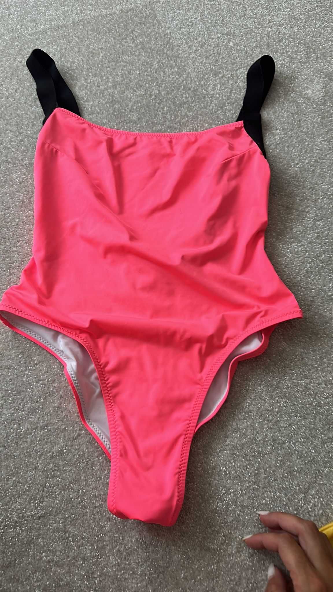 Costum Baie Fucsia Noir Sweemear