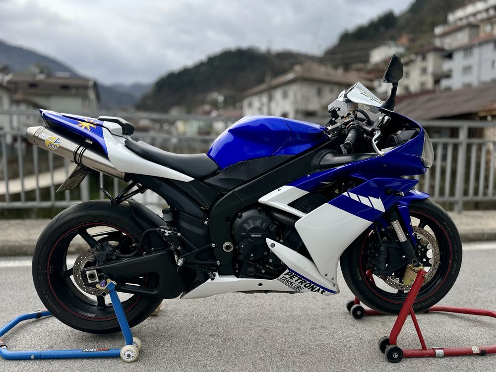 Yamaha YZF-R1 RN19