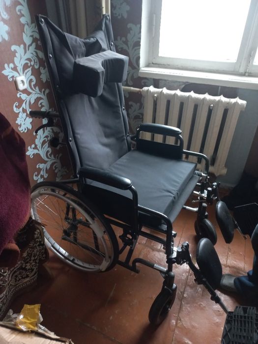 Коляска инвалидная